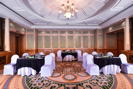Al Ain Rotana, Ciudad de Al Ain, Emiratos Árabes Unidos