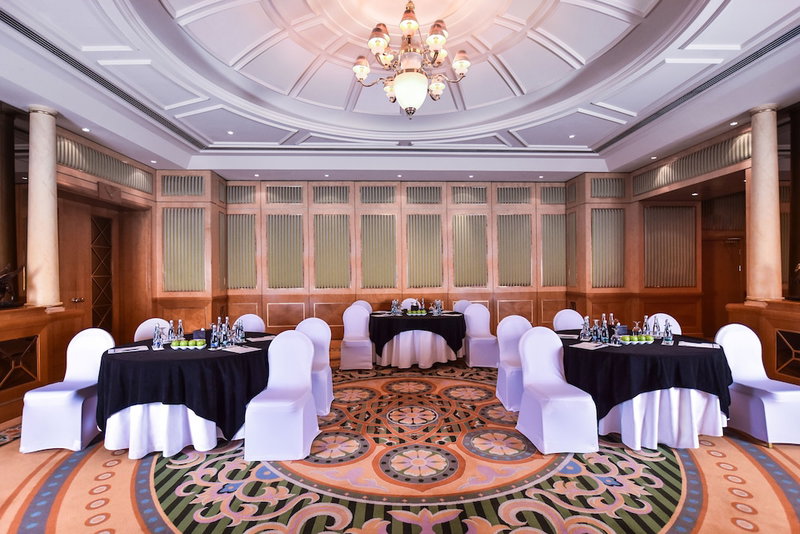 Al Ain Rotana, Ciudad de Al Ain, Emiratos Árabes Unidos