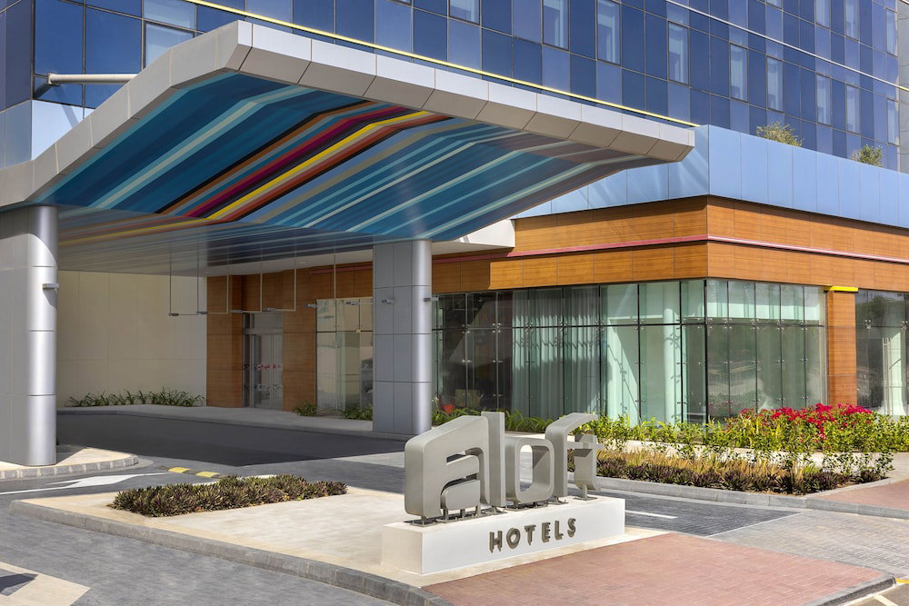 Hotel · Element Al Mina, Dubai, Sharjah