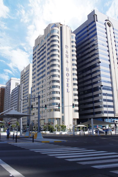 Al Diar Dana Hotel, Abu Dabi, Emiratos Árabes Unidos