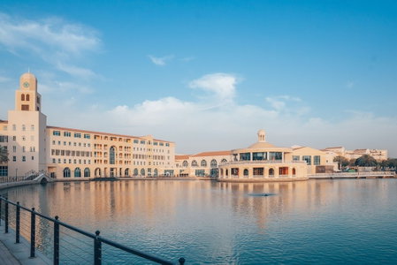 Millennium Lakeview Residence, Dubai, Vereinigte Arabische Emirate