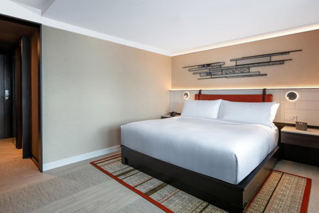 DoubleTree by Hilton Bangkok Ploenchit, มักกะสัน, ประเทศไทย
