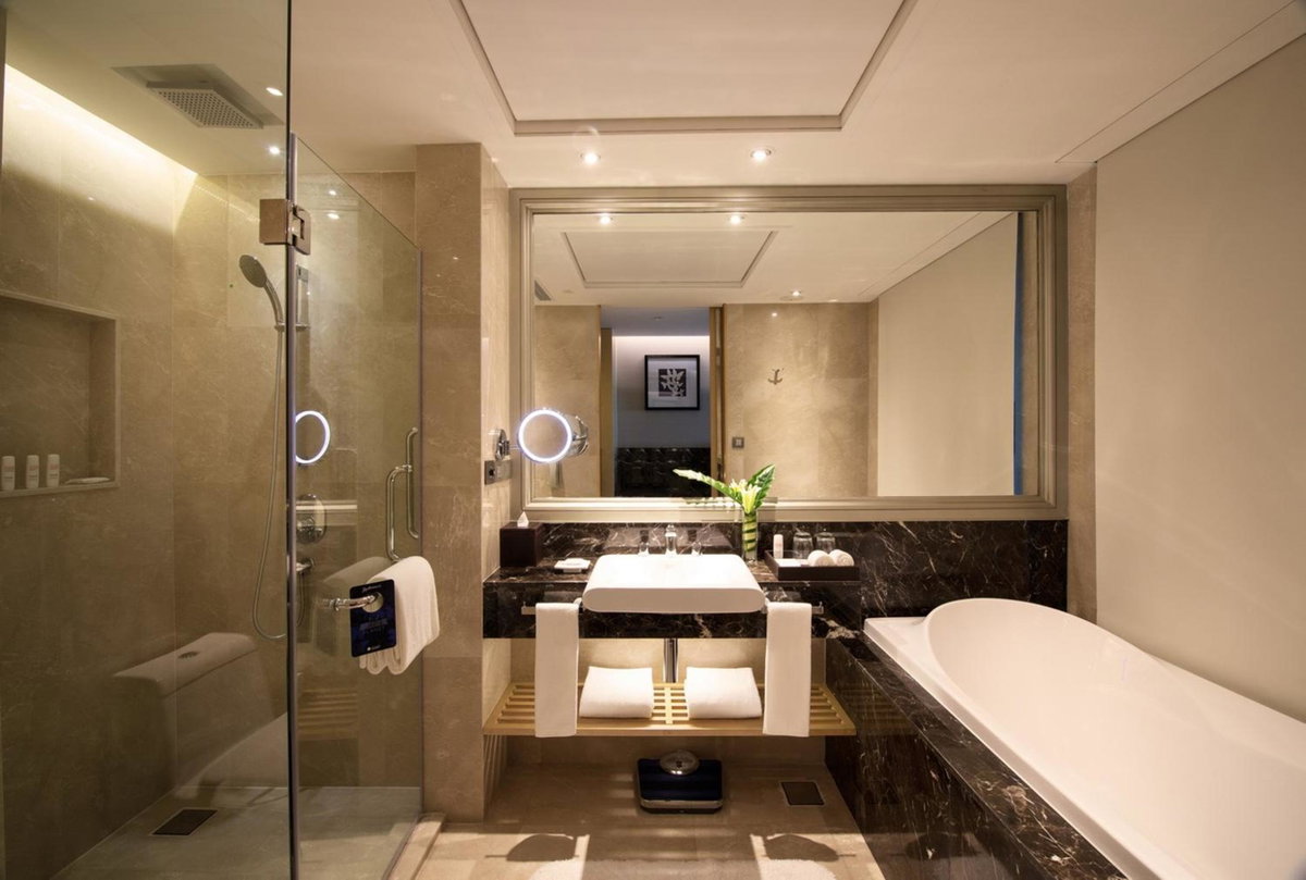 โรงแรม · Radisson Blu Plaza Bangkok, มักกะสัน