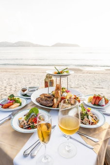 Thavorn Beach Village Resort & Spa Phuket, คาทุ, ประเทศไทย