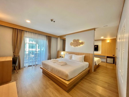 Amata Patong, คาทุ, ประเทศไทย