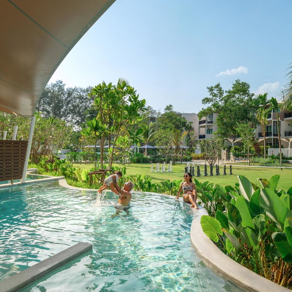 Le Meridien Phuket Mai Khao Beach Resort, Mai Khao Beach, ประเทศไทย