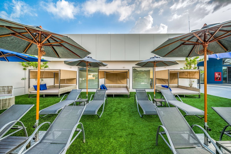Hotel Clover Patong Phuket, Kathu, Таиланд