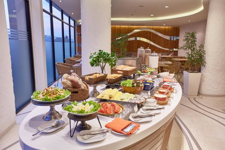 Bandara Beach Resort, Phuket, Ban Chalong, ประเทศไทย