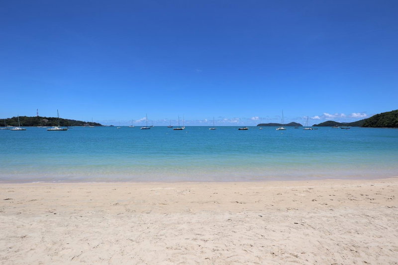 Bandara Beach Resort, Phuket, Ban Chalong, ประเทศไทย