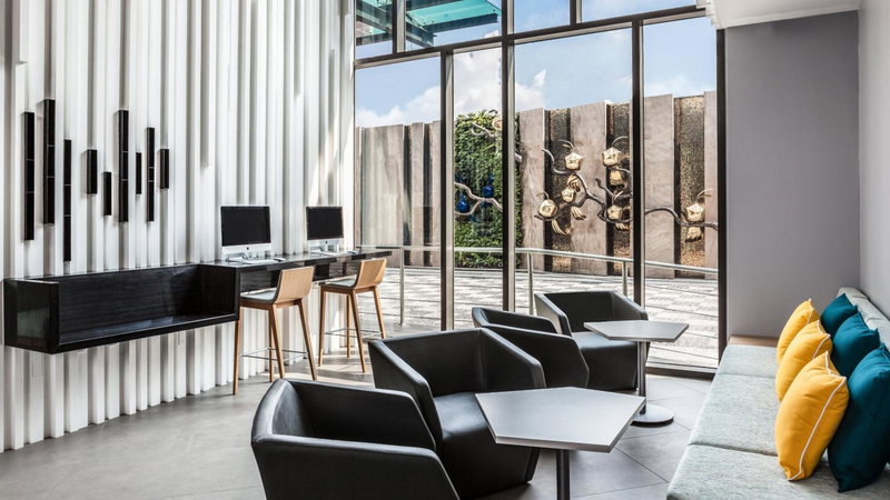 Holiday Inn Express Bangkok Soi Soonvijai by IHG, มักกะสัน, ประเทศไทย