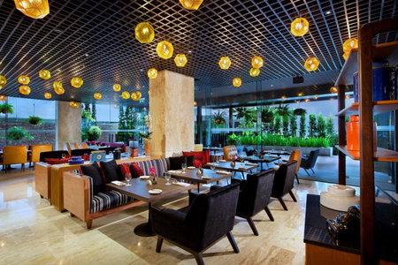 DoubleTree by Hilton Sukhumvit Bangkok, มักกะสัน, ประเทศไทย