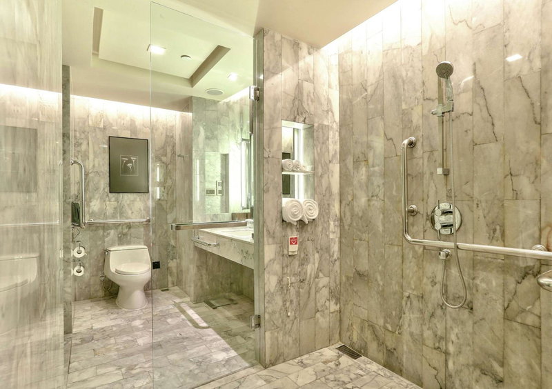 DoubleTree by Hilton Sukhumvit Bangkok, มักกะสัน, ประเทศไทย