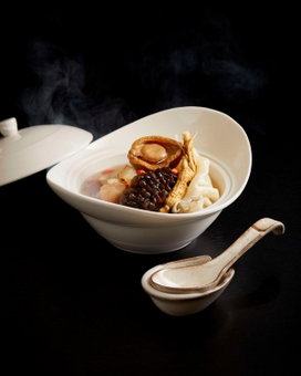 Conrad Bangkok, มักกะสัน, ประเทศไทย