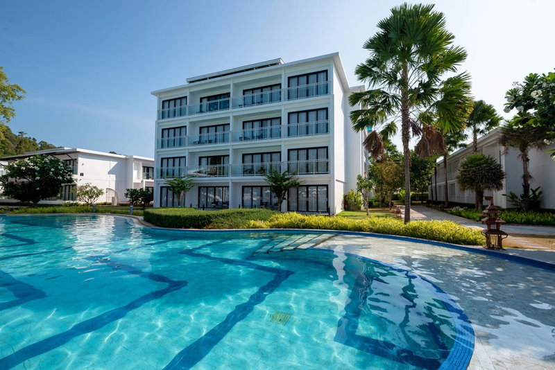 Royal Yao Yai Island Beach Resort, Ban Ratsada, Tailandia