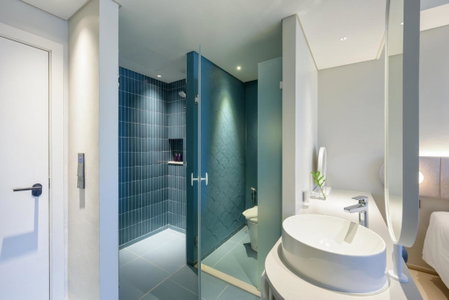 Centara Karon Resort Phuket, Ban Chalong, ประเทศไทย