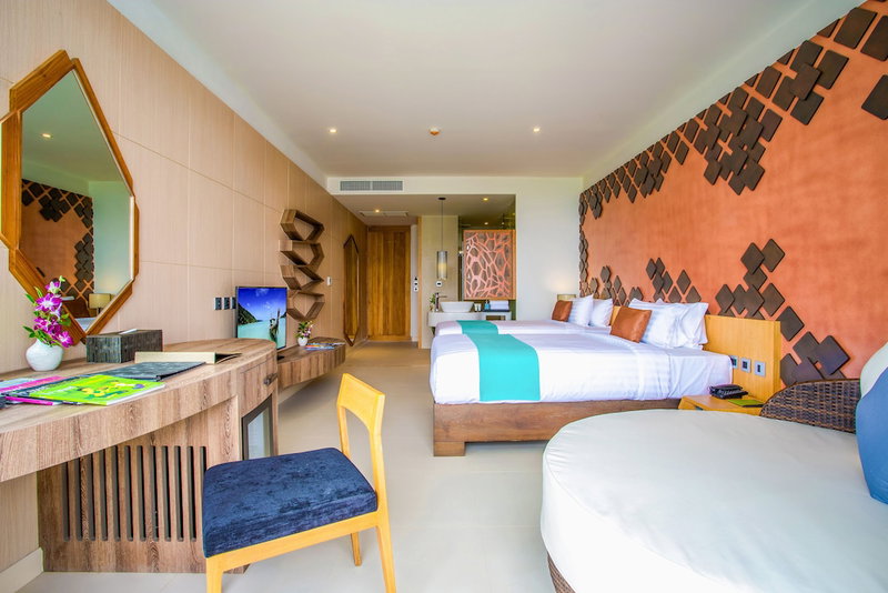 Crest Resort & Pool Villas, คาทุ, ประเทศไทย