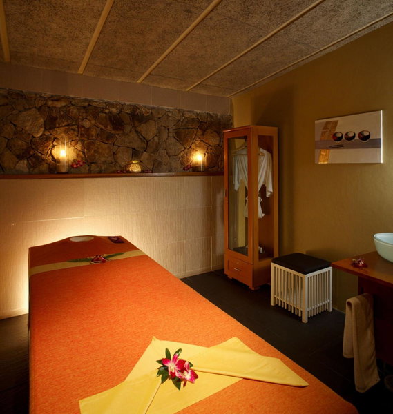 Andaman White Beach Resort - SHA Plus, คาทุ, ประเทศไทย