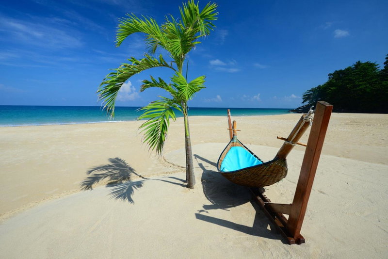 Andaman White Beach Resort - SHA Plus, คาทุ, ประเทศไทย