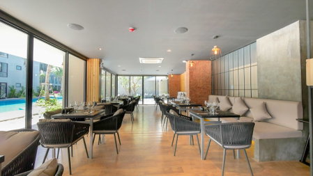 Diamond Resort Phuket Official Account, คาทุ, ประเทศไทย