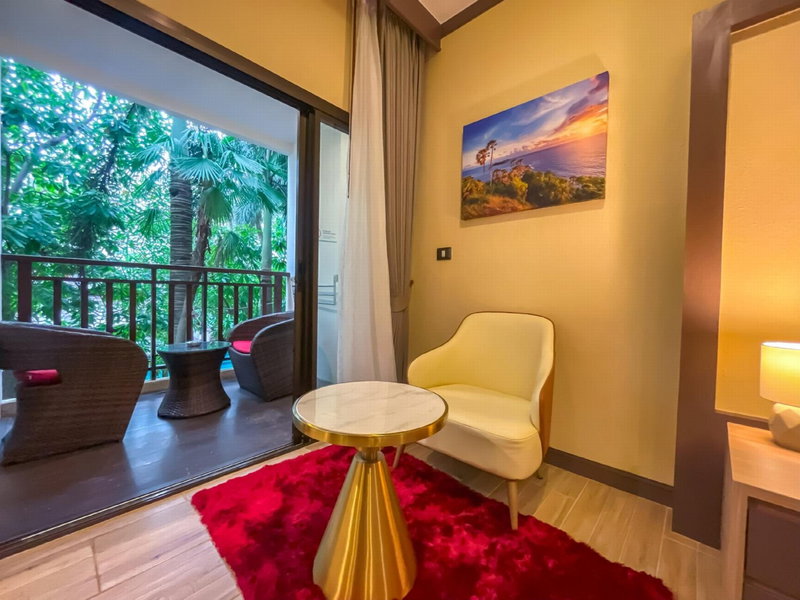 Quality Beach Resorts and Spa Patong, Kathu, Таиланд