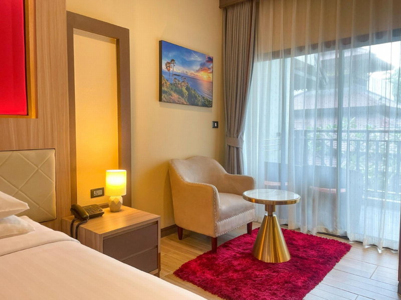 Quality Beach Resorts and Spa Patong, Kathu, Таиланд