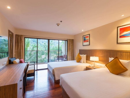Holiday Inn Resort Phuket Surin Beach by IHG, Kathu, Thailand