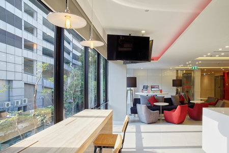 Easy Planet Bangkok Surawong, มักกะสัน, ประเทศไทย
