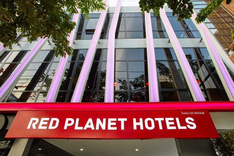 Easy Planet Bangkok Surawong, มักกะสัน, ประเทศไทย