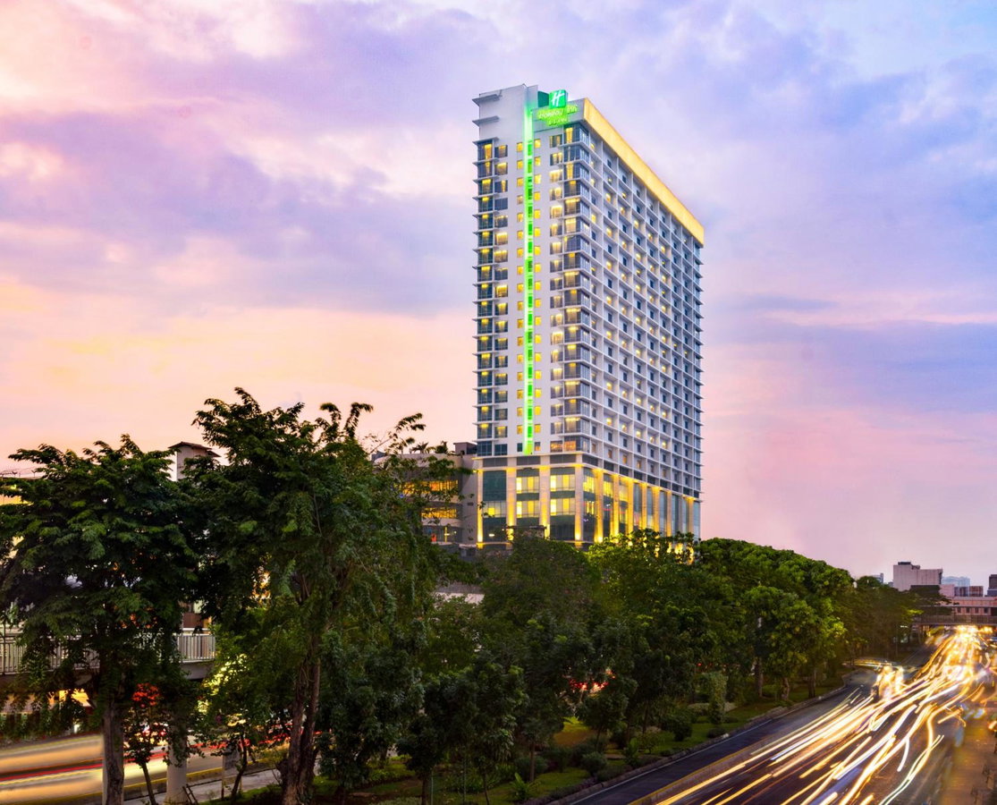 Holiday Inn & Suites Jakarta Gajah Mada by IHG, Jakarta, Indonesia