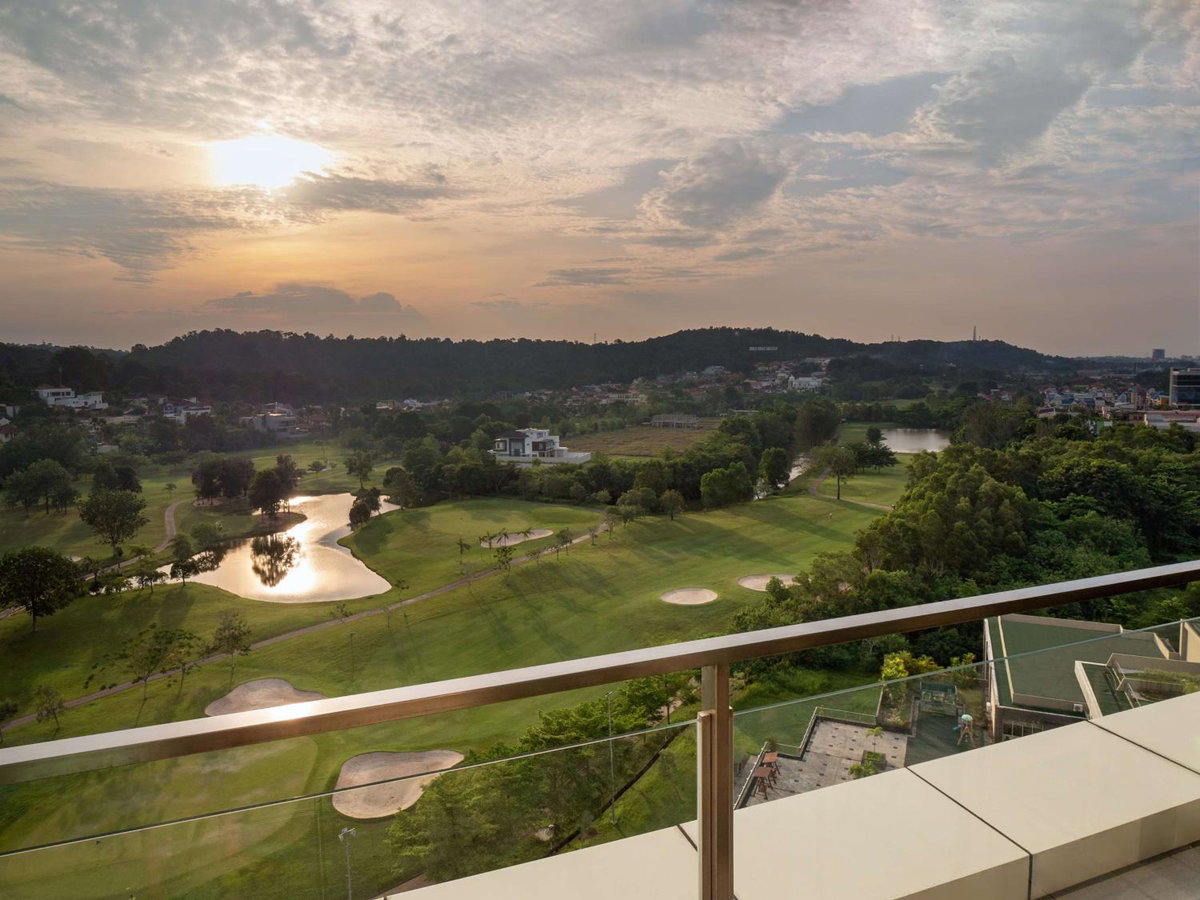 Radisson Golf & Convention Center Batam, Indonesia