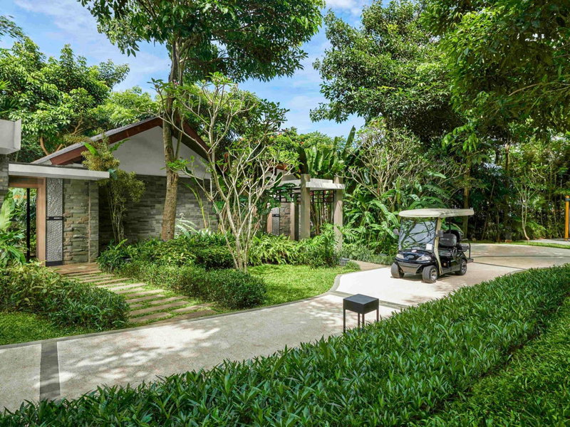 Pullman Ciawi Vimala Hills Resort, Caringin, Indonesia