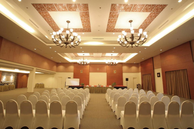 Aston Tanjung City Hotel, Tanjung, Индонезия
