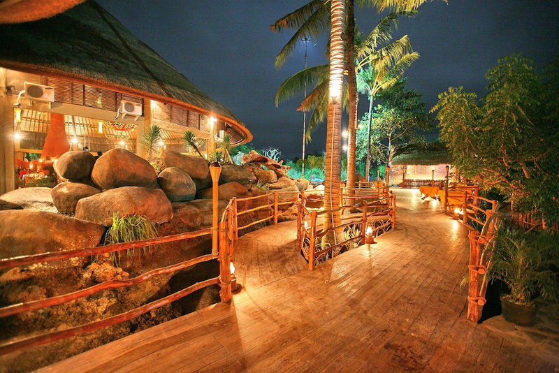 Mara River Safari Lodge, Klungkung, Индонезия