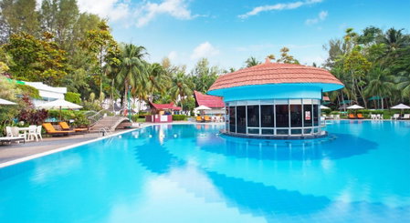 The Bayview Beach Resort, Бату Феринги, Малайзия