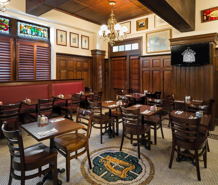 Phoenix Park Hotel, Shaw, United States