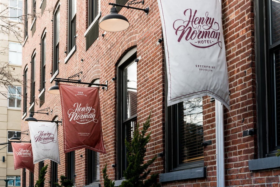Henry Norman Hotel, Greenpoint, États-Unis
