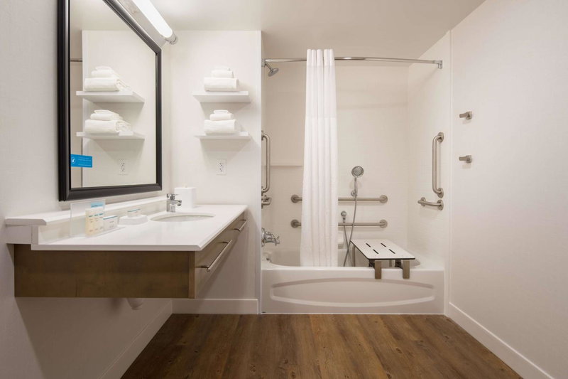 Hampton Inn And Suites By Hilton Portland-Pearl District, Portland, United States