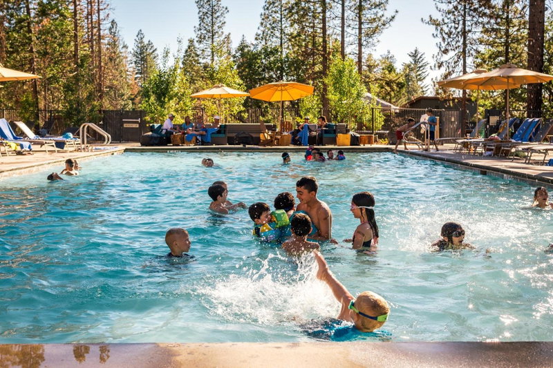 Rush Creek Lodge at Yosemite, Groveland, United States