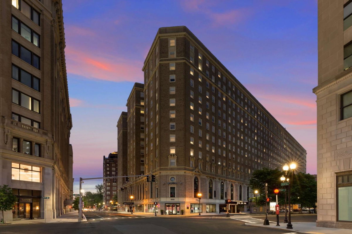 Hotel · Hilton Boston Park Plaza, Boston