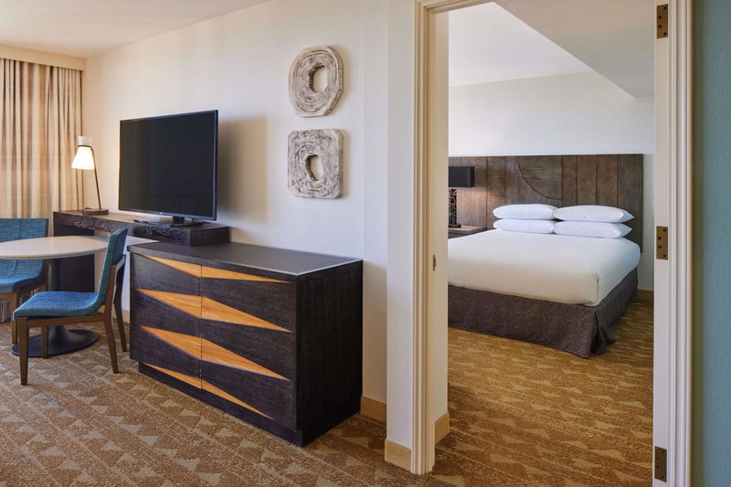 Embassy Suites by Hilton Waikiki Beach Walk, Honolulu, Estados Unidos