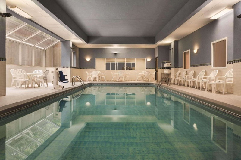 Country Inn & Suites by Radisson, Grand Rapids East, MI, Grand Rapids, États-Unis