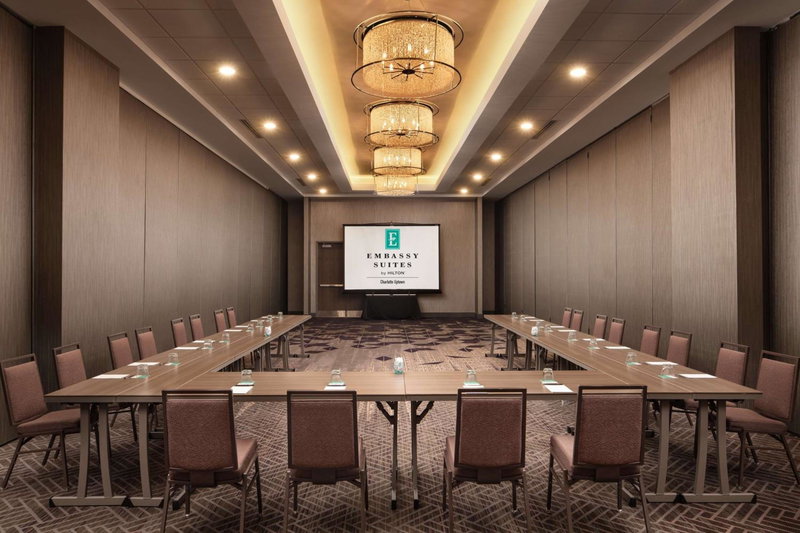 Embassy Suites by Hilton Charlotte Uptown, Charlotte, États-Unis