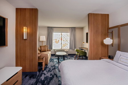 Fairfield Inn & Suites by Marriott Boston Walpole, Norwood, United States
