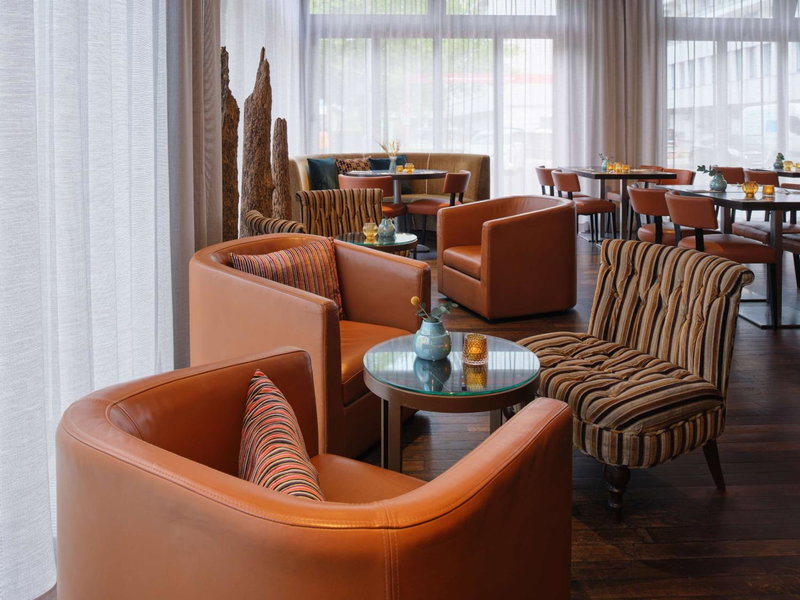 Adina Apartment Hotel Berlin Checkpoint Charlie, Kreuzberg, Alemania