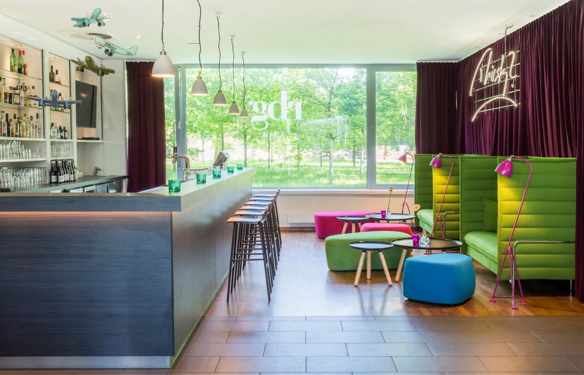 Park Inn by Radisson Frankfurt Airport, Germany