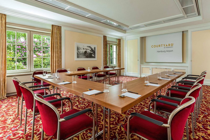 Courtyard by Marriott Hamburg Airport, Langenhorn, Allemagne