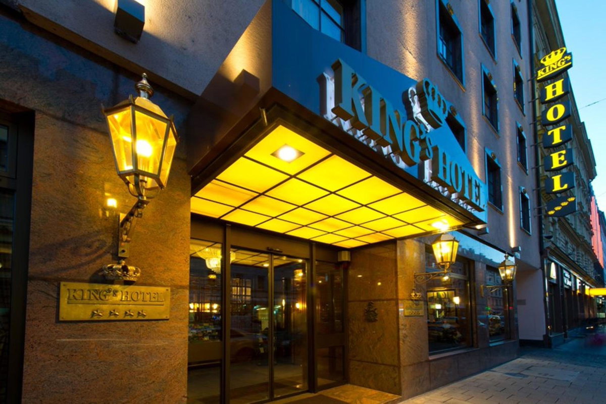 Hotel · KING's Hotel First, Munich