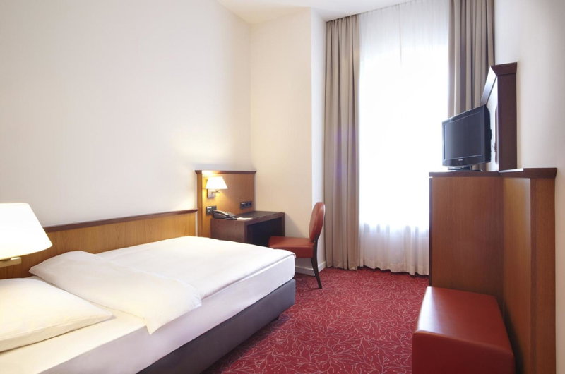 Hotel Hafen Hamburg, St. Pauli, Germany