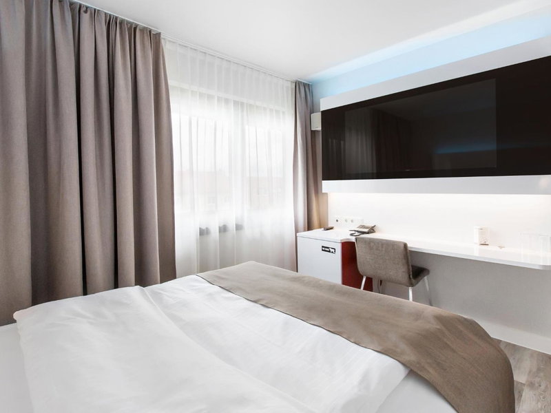 DORMERO Hotel Hannover, Hannover, Германия