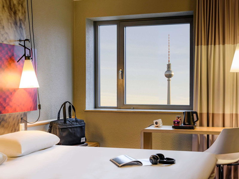 ibis Berlin Mitte, Berlin, Германия